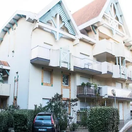 Apartment Piscine Proche Plage *